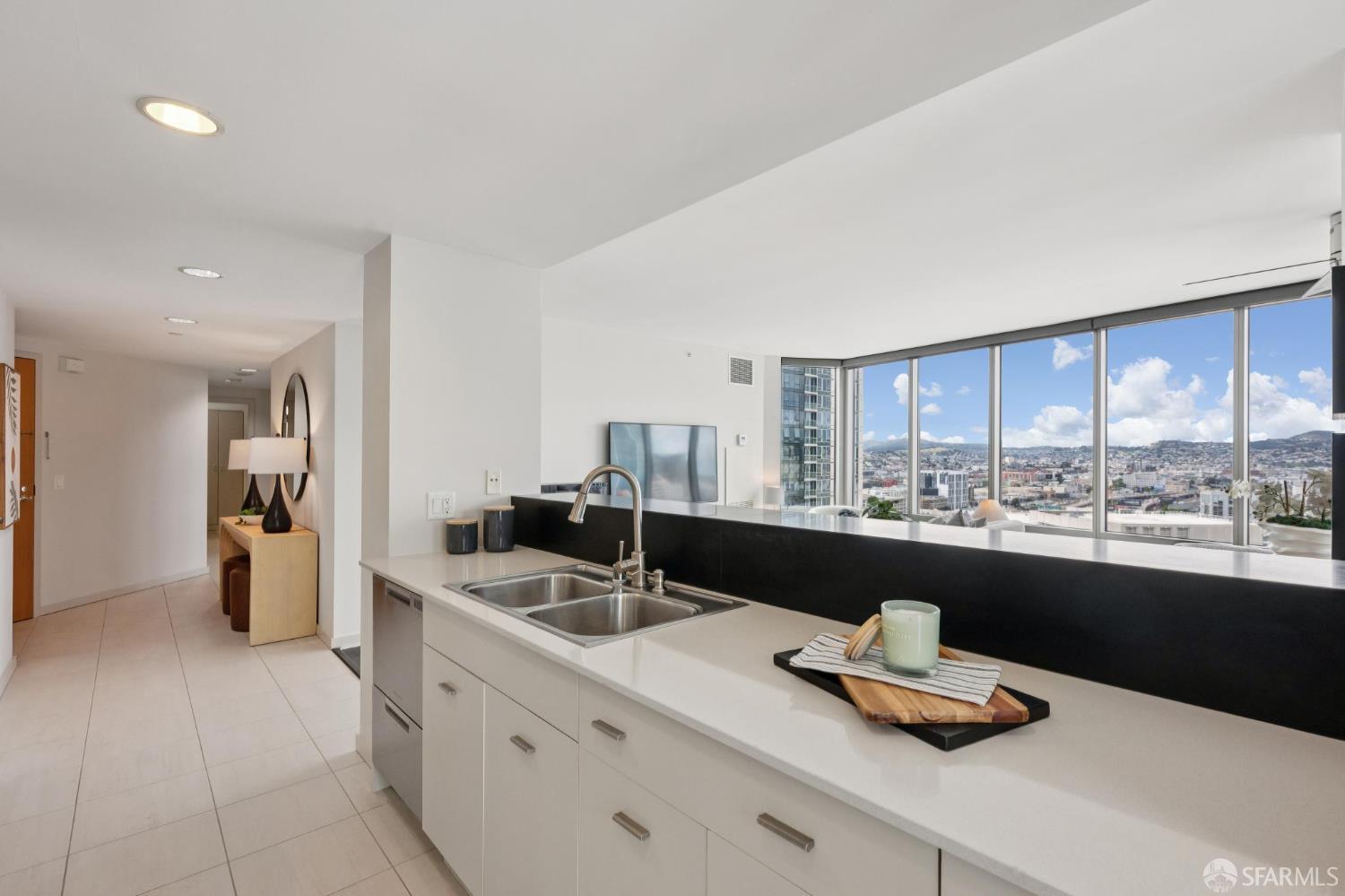 Photo #9: 426120381 Listing: Photo #9