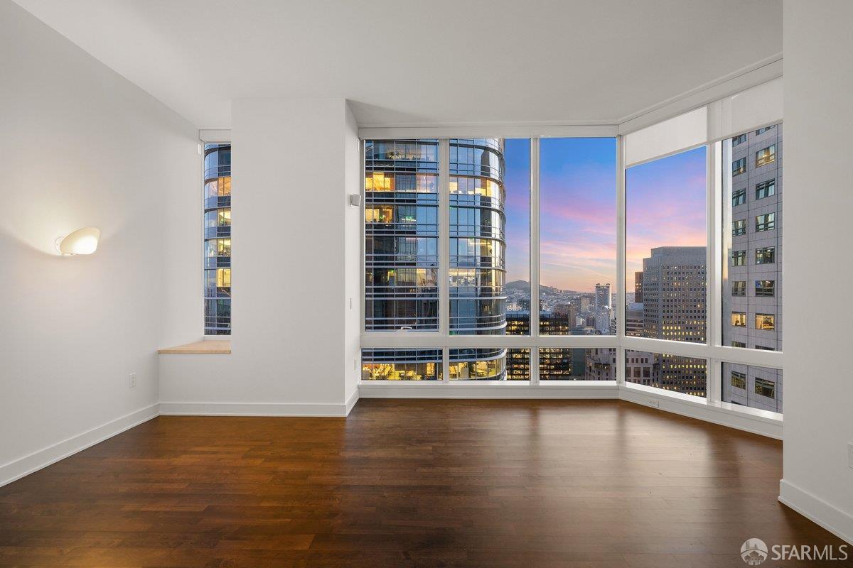 Photo #19: 426123351 Listing: Photo #19