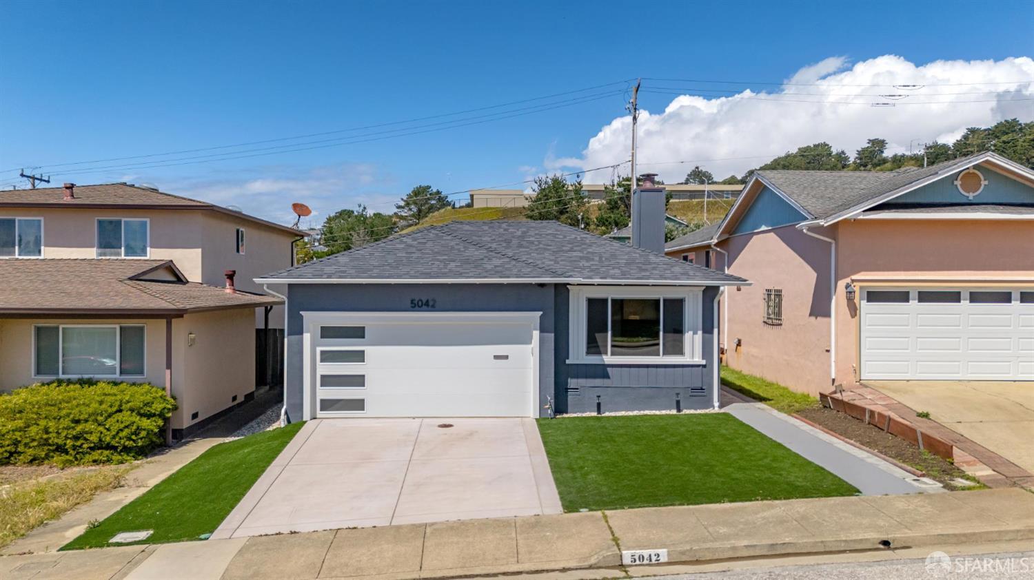 Front Image Thumbnail for SF426124482