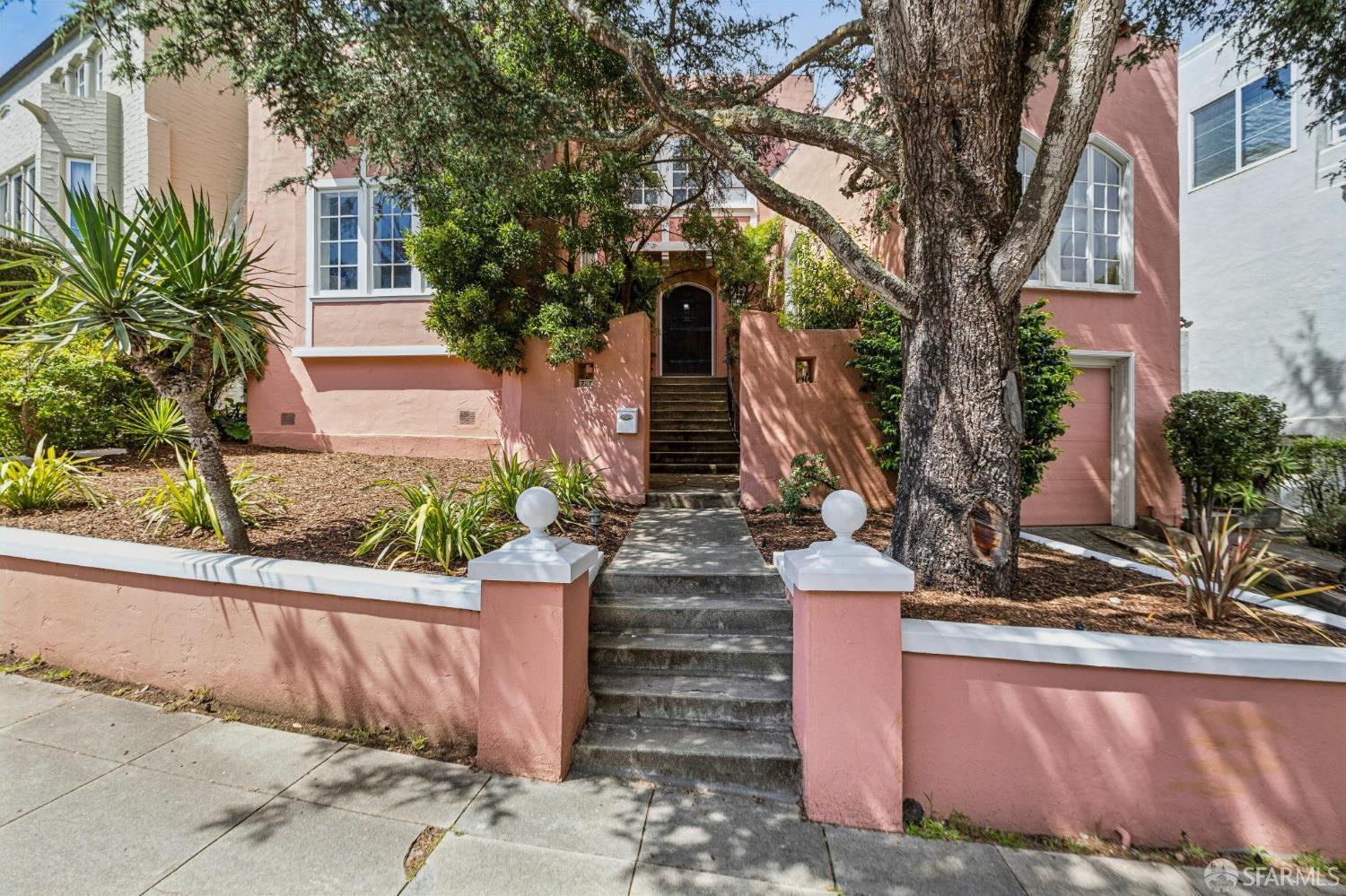 Front Image Thumbnail for SF426123196