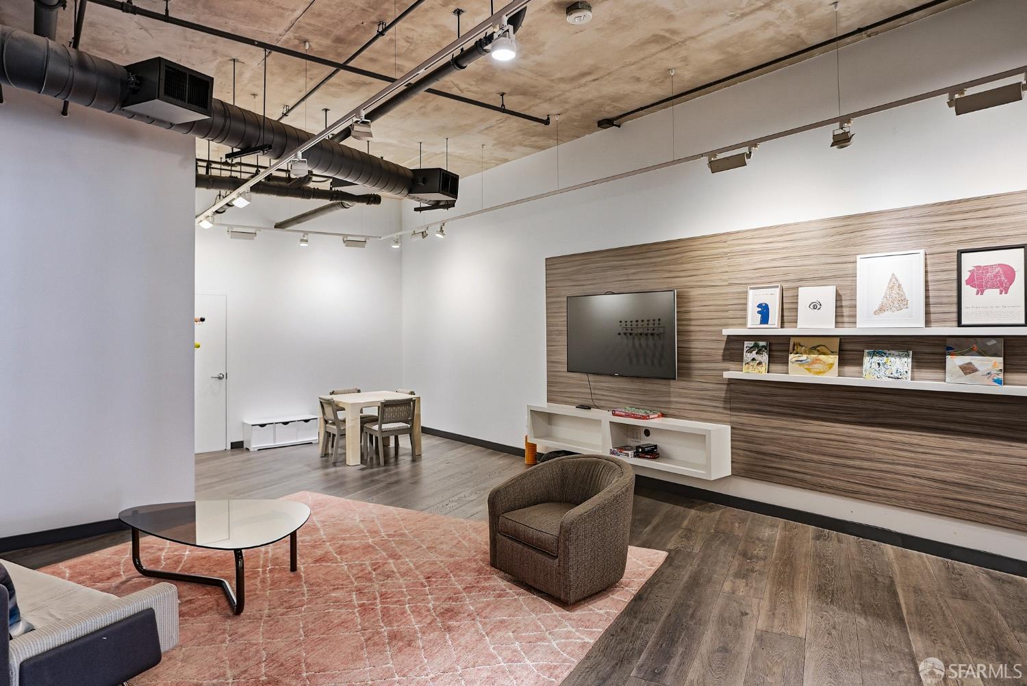 Photo #24: 426124573 Listing: Photo #24