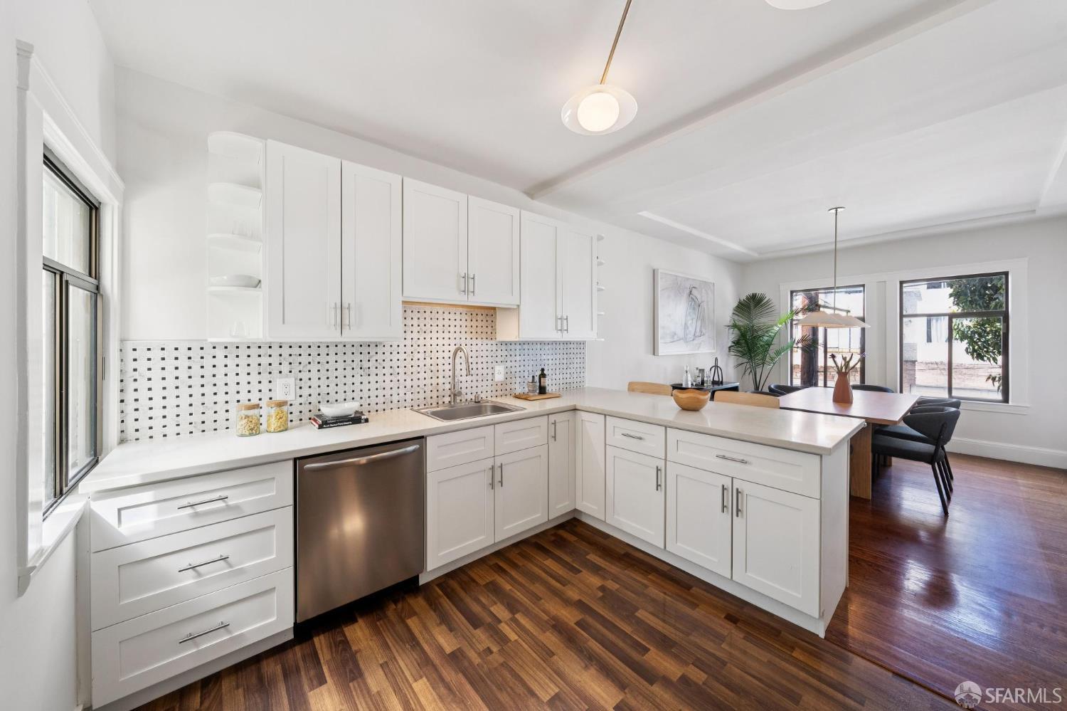 Photo #16: 426124307 Listing: Photo #16