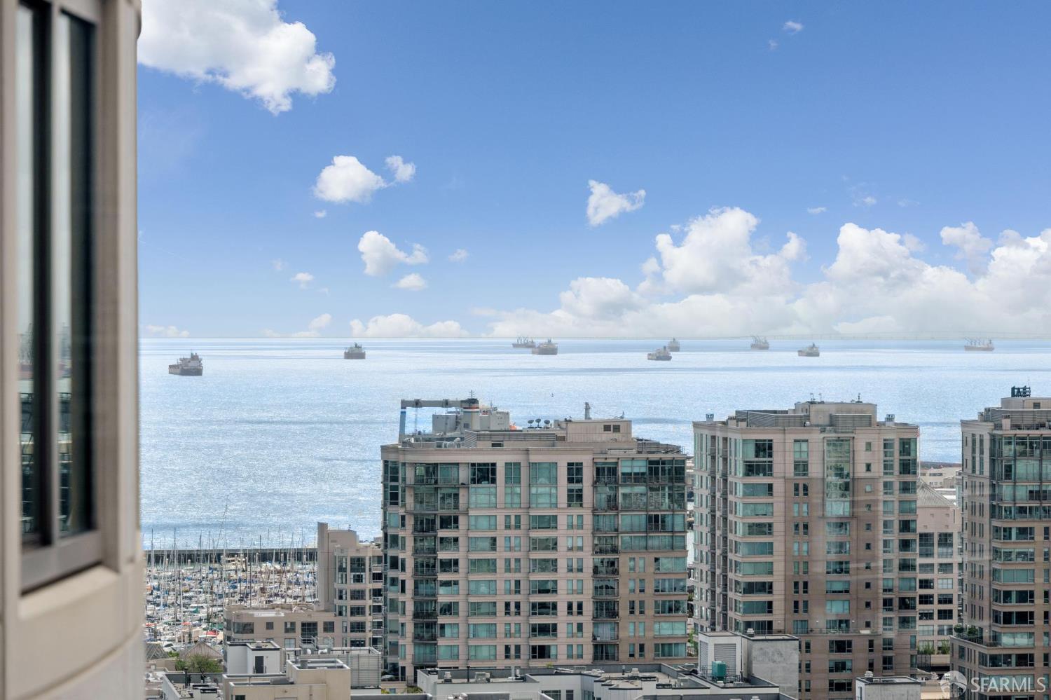 Photo #2: 426120381 Listing: Photo #2