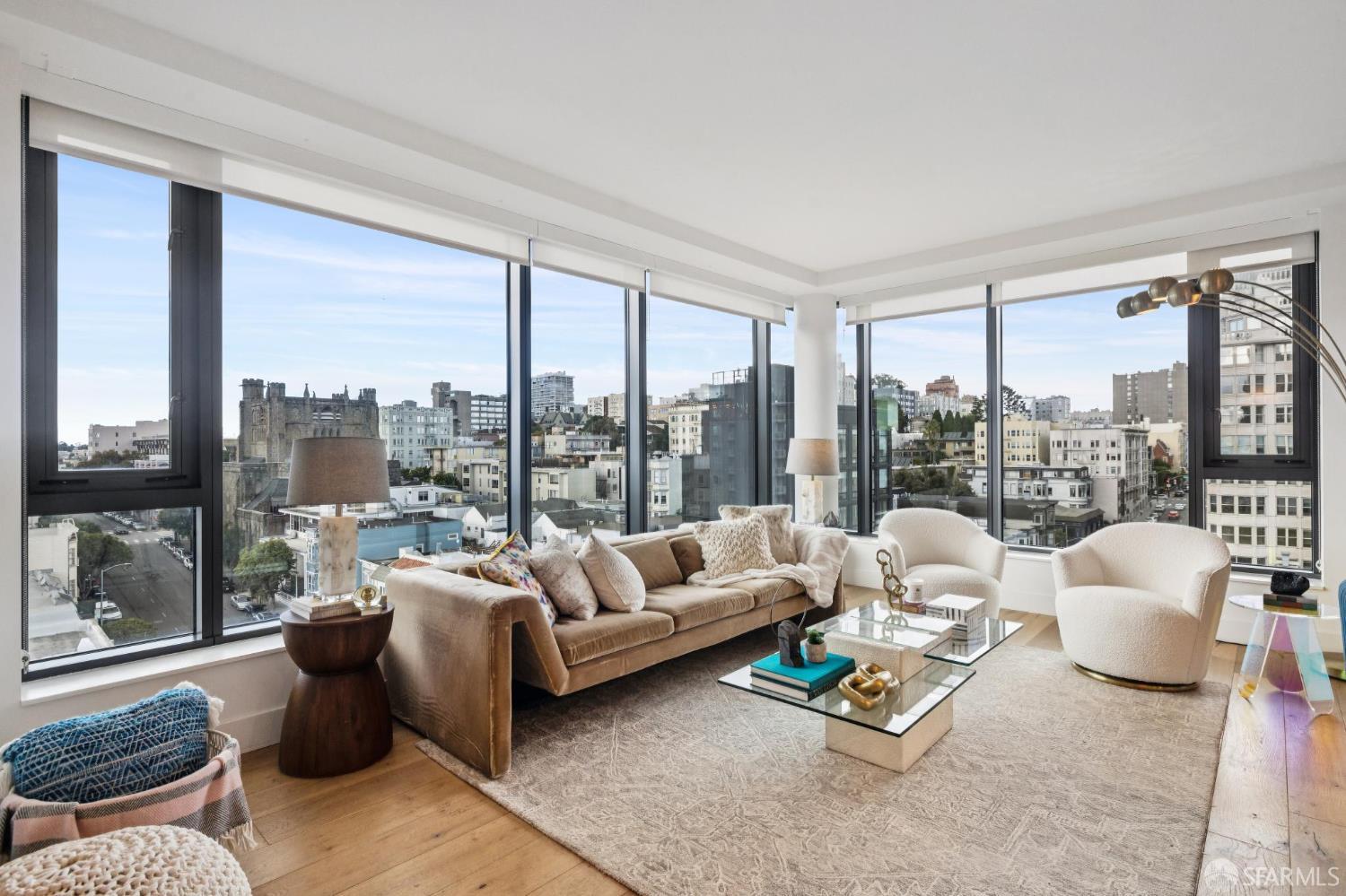 1450 Franklin Street # 902