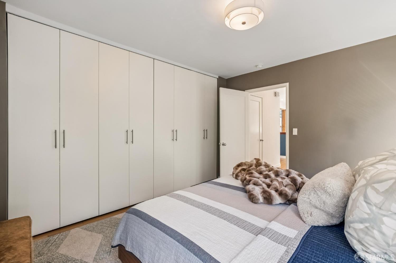 Photo #25: 426124774 Listing: Photo #25