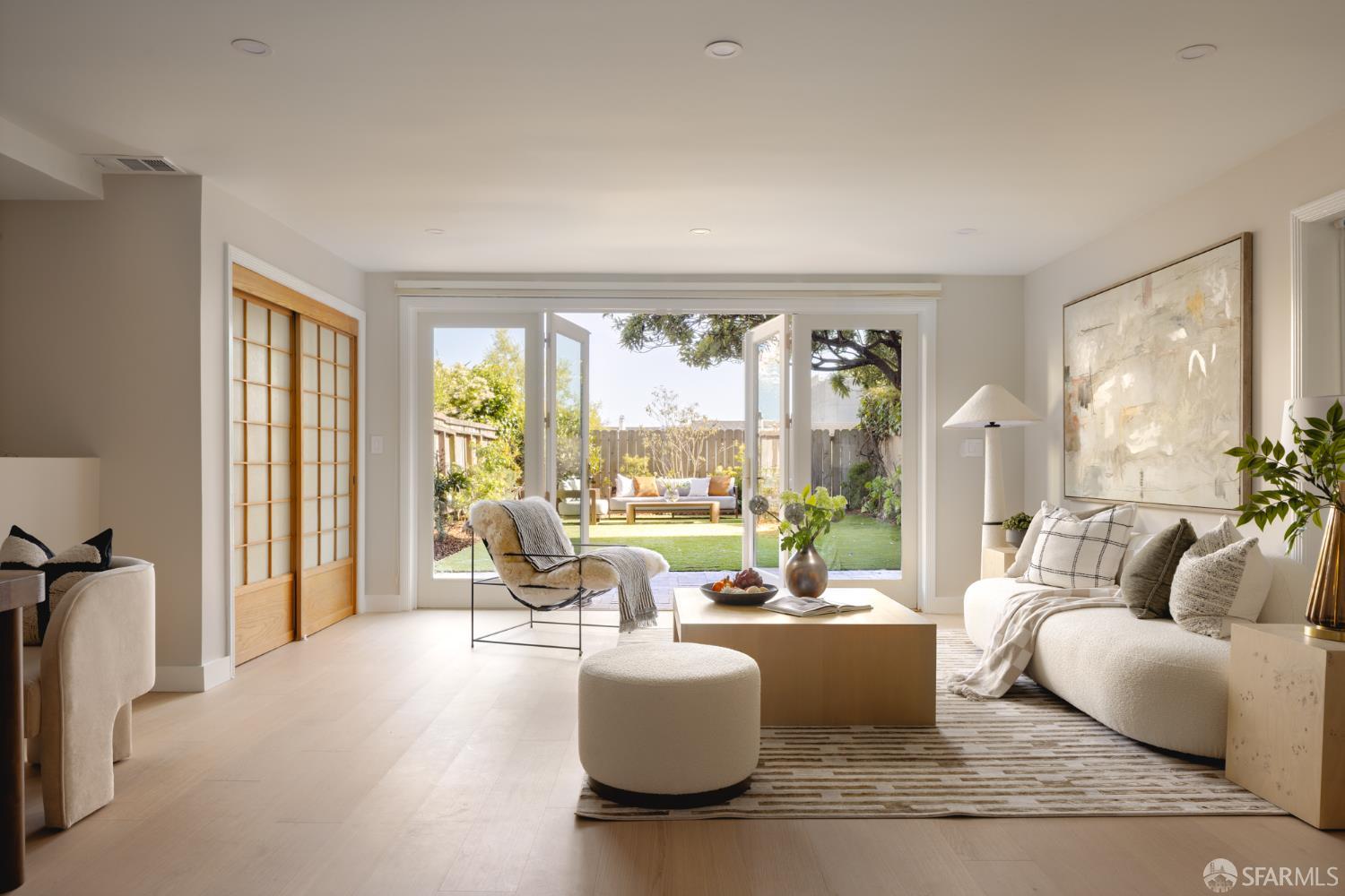 Photo #16: 426125120 Listing: Photo #16