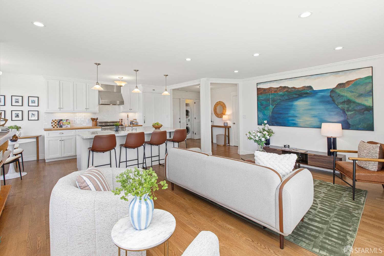 Photo #8: 426124658 Listing: Photo #8