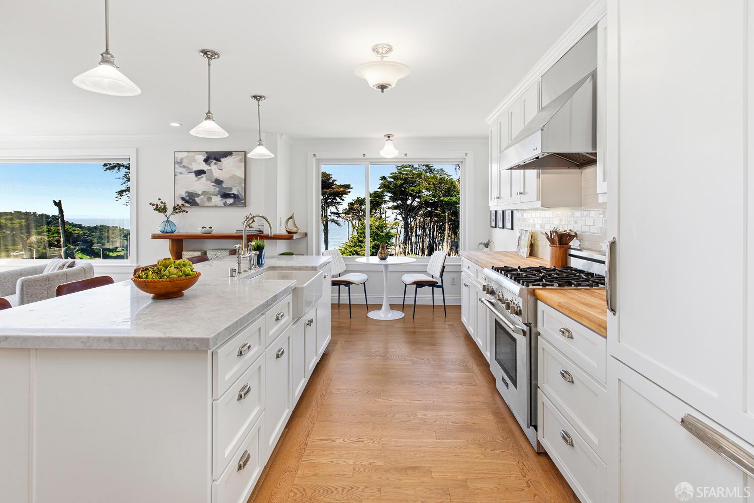 Photo #3: 426124658 Listing: Photo #3