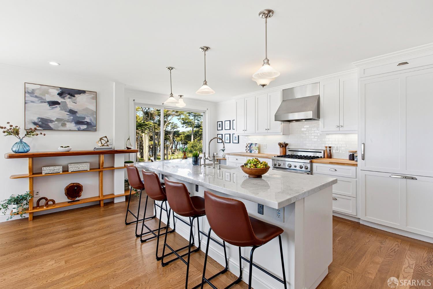 Photo #5: 426124658 Listing: Photo #5