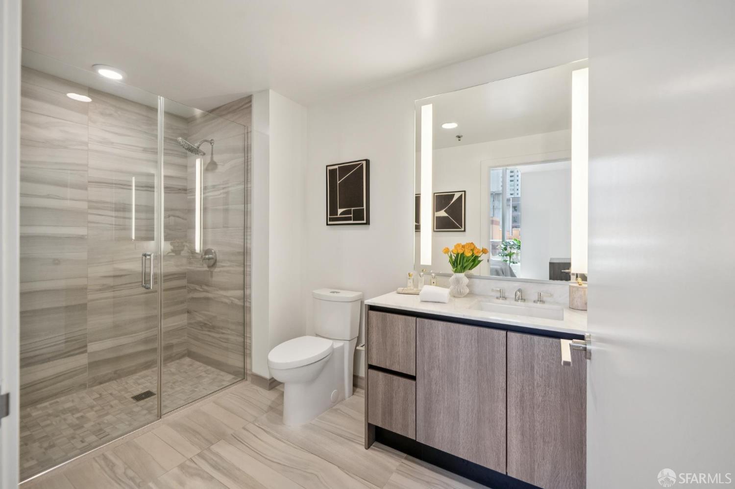 Photo #32: 426124736 Listing: Photo #32