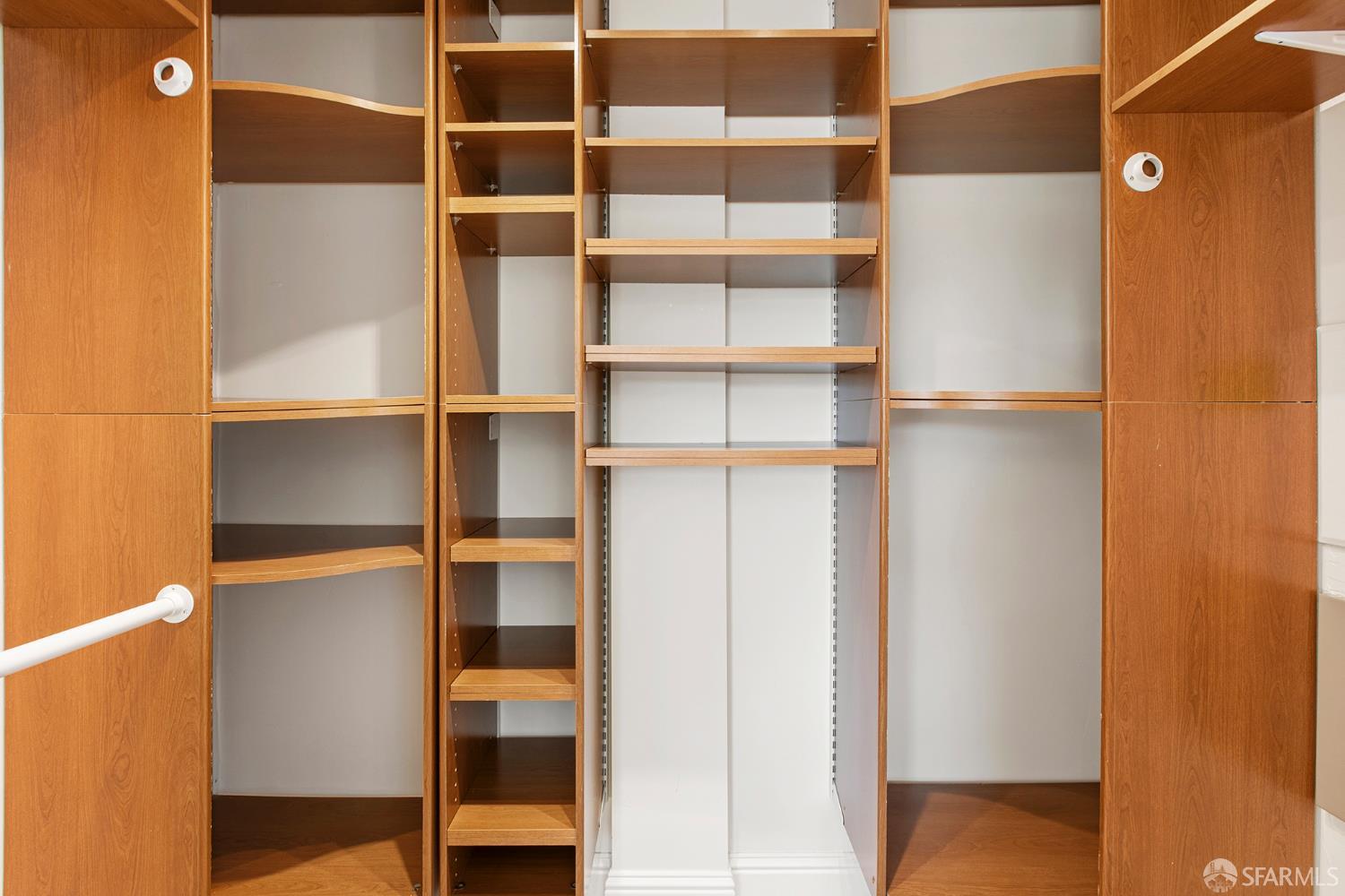 Photo #12: 426124658 Listing: Photo #12