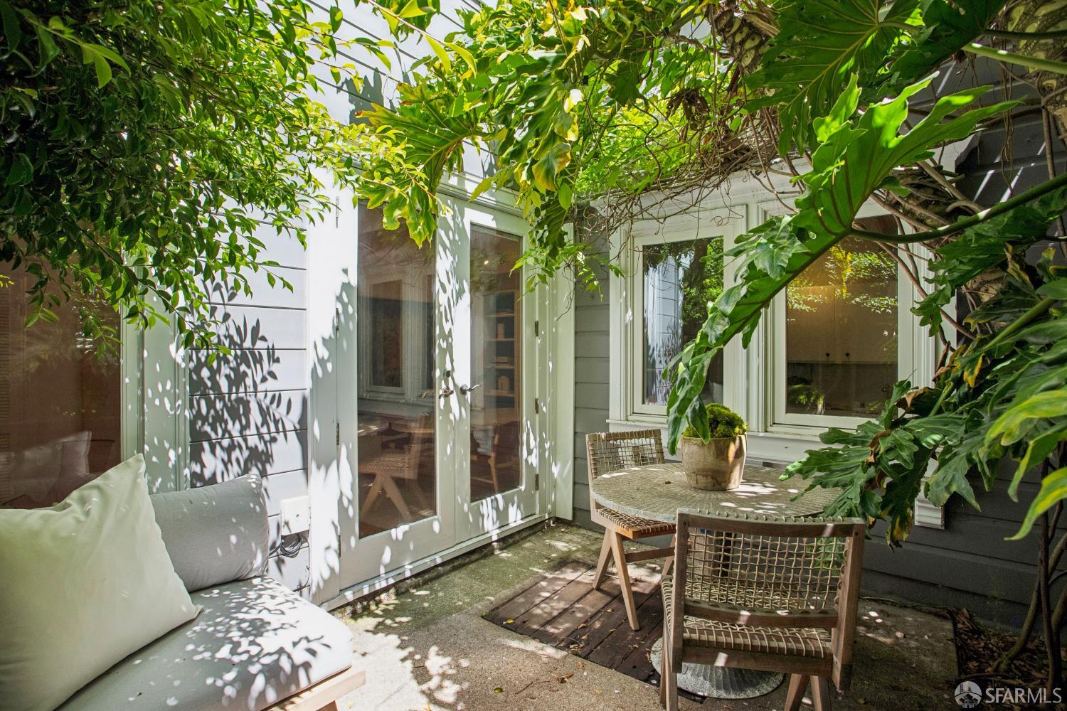 Photo #7: 426123563 Listing: Photo #7