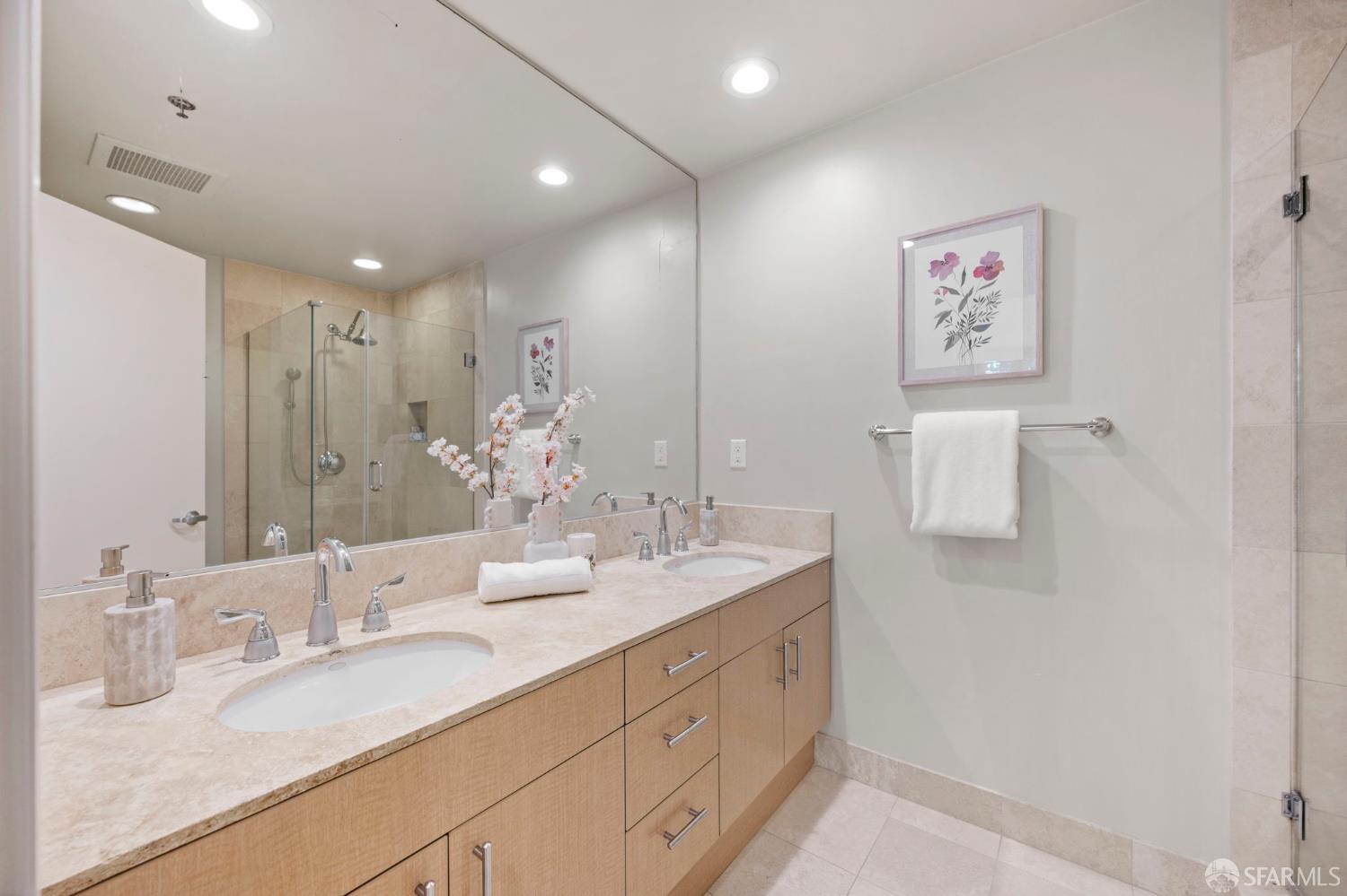 Photo #24: 426115248 Listing: Photo #24