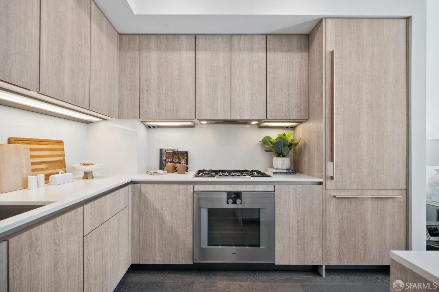 Photo #11: 426124736 Listing: Photo #11