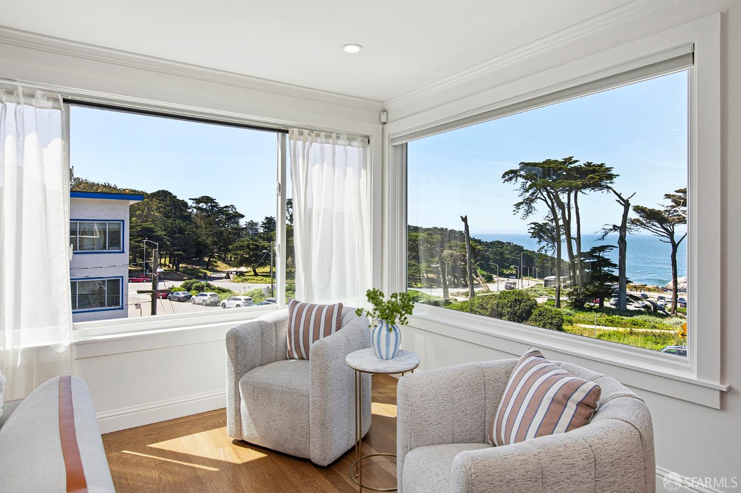 Photo #7: 426124658 Listing: Photo #7