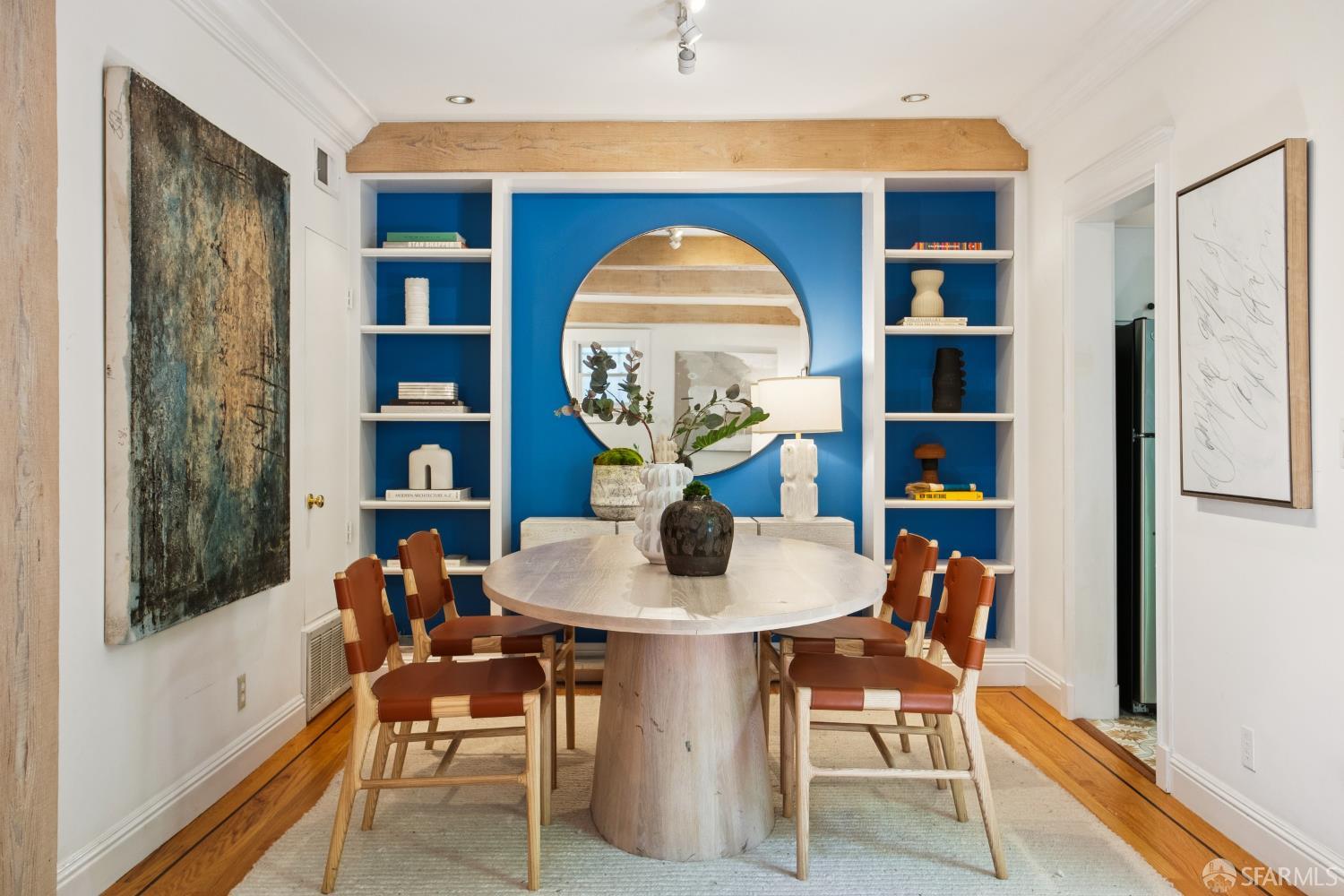 Photo #1: 426123563 Listing: Photo #1