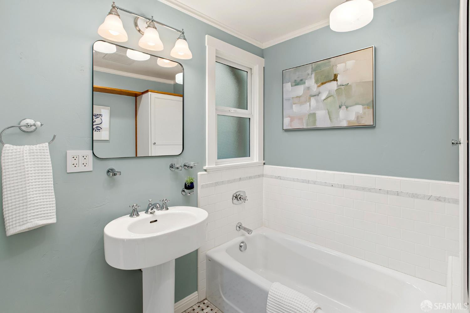 Photo #13: 426124658 Listing: Photo #13