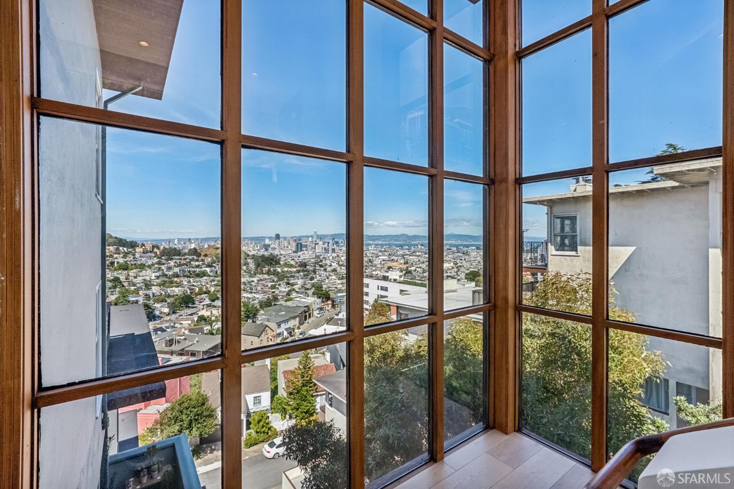 Photo #4: 426124774 Listing: Photo #4