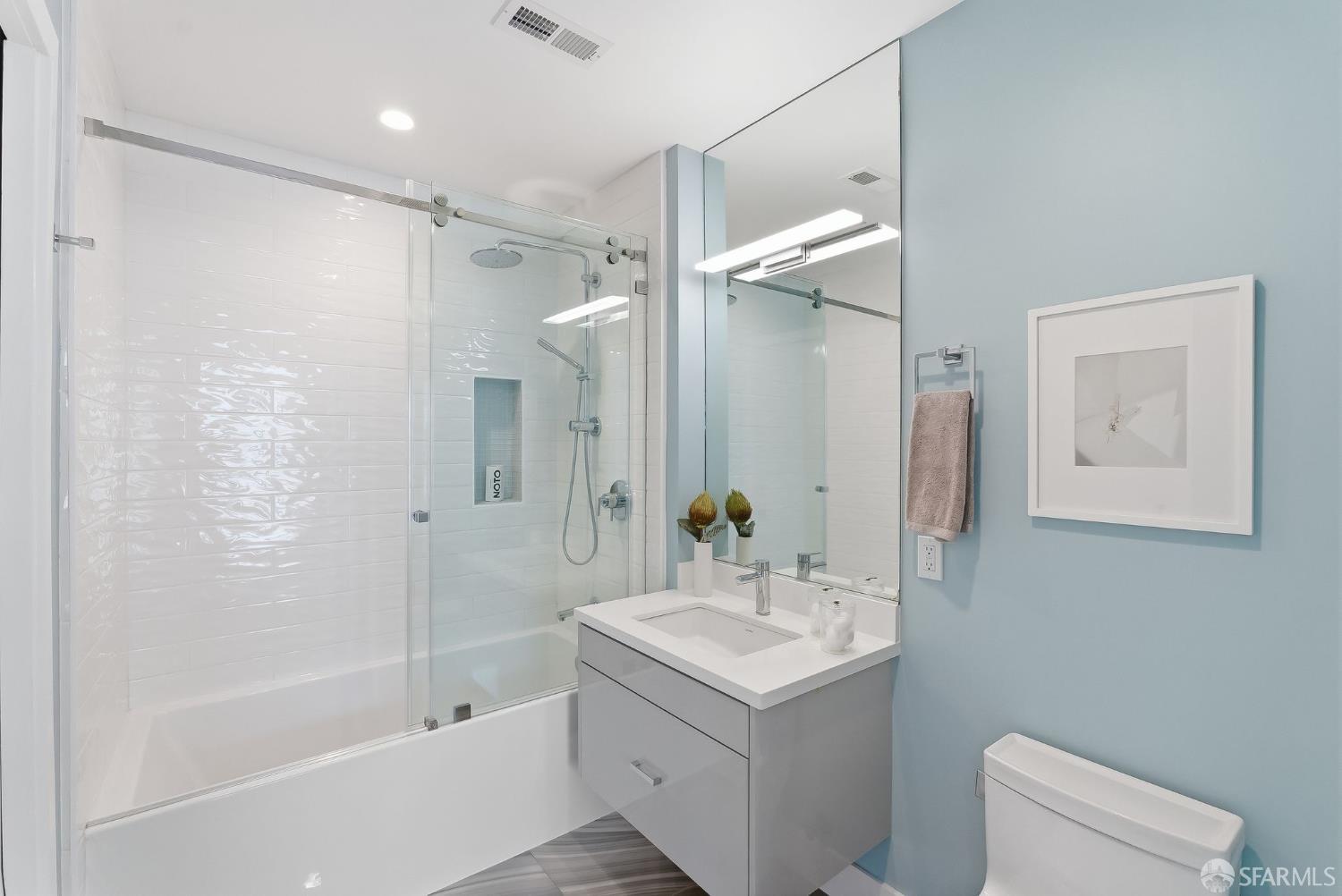 Photo #11: 426124805 Listing: Photo #11