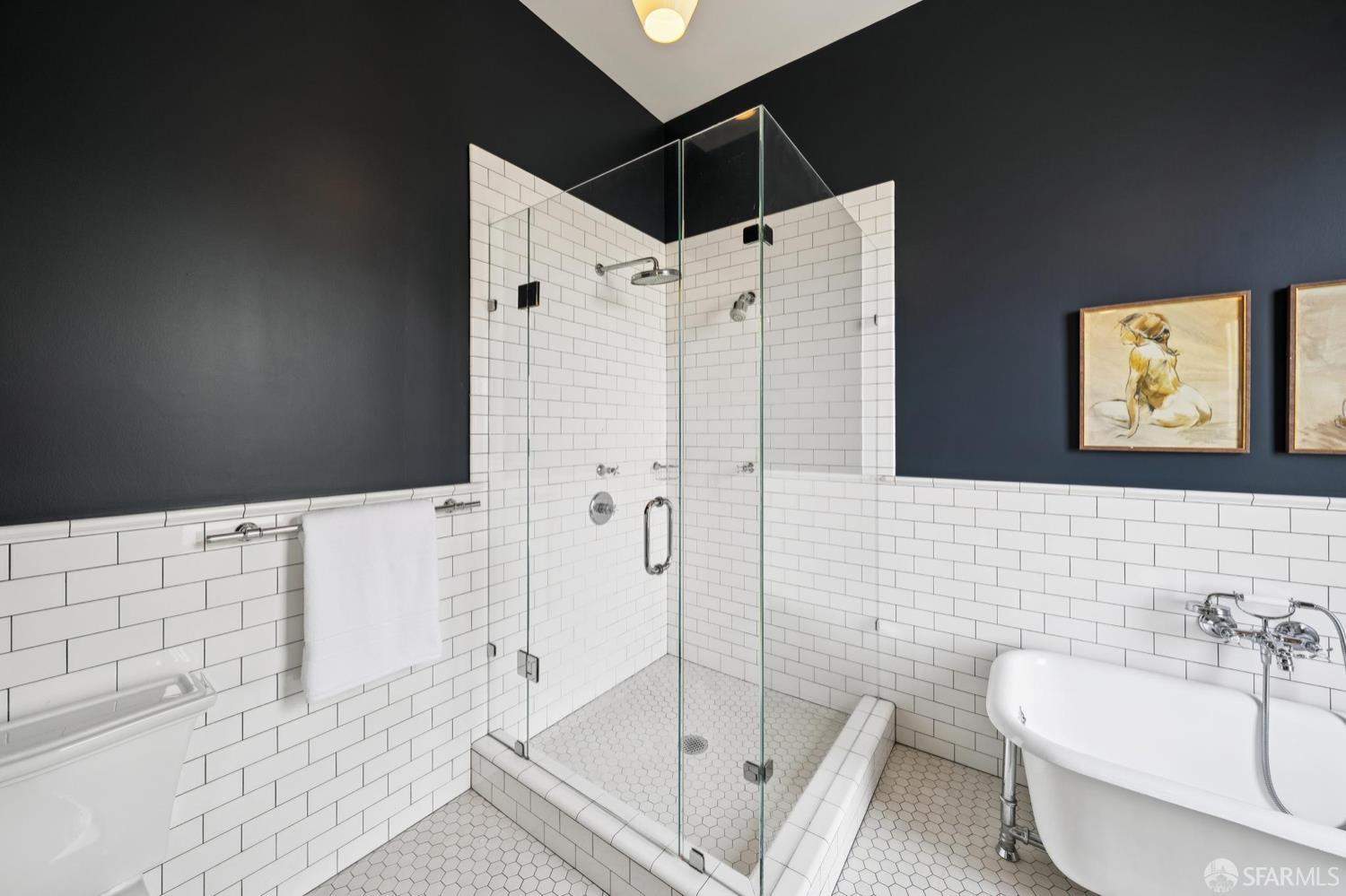 Photo #51: 426125272 Listing: Photo #51