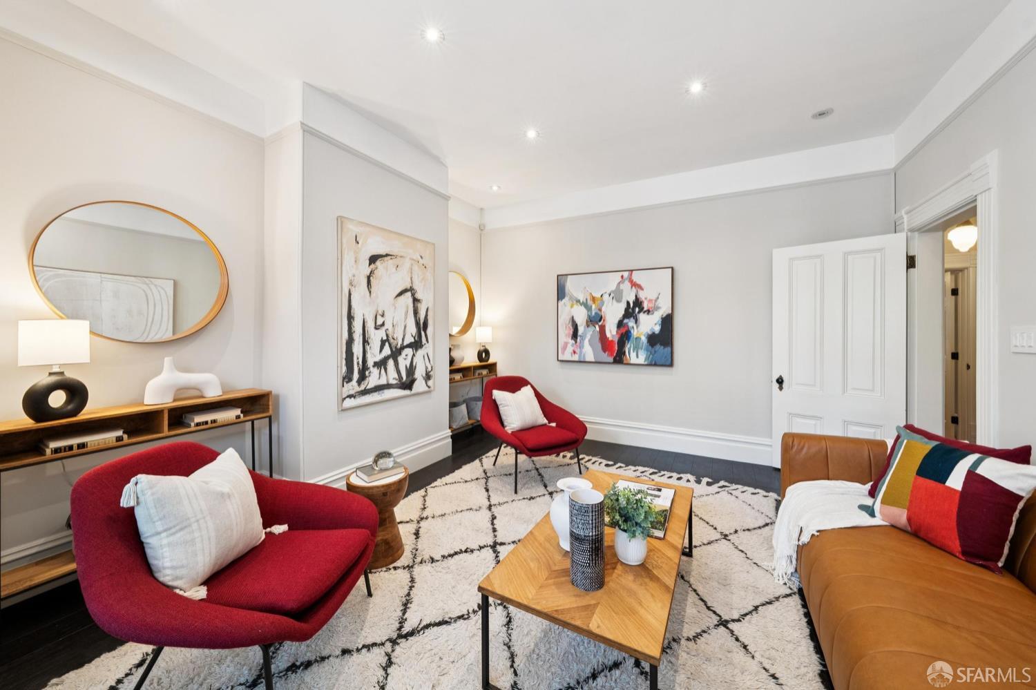 Photo #5: 426125269 Listing: Photo #5