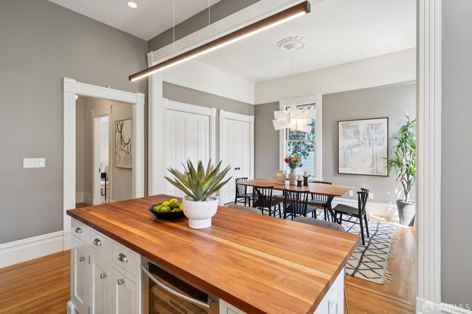 Photo #23: 426125272 Listing: Photo #23