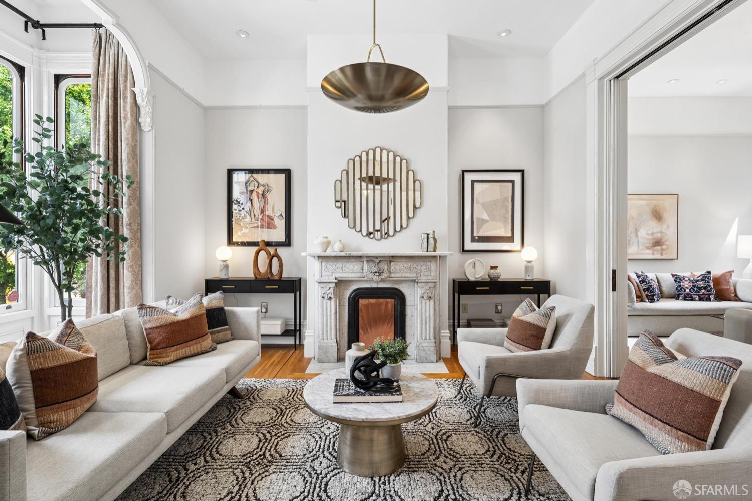 Photo #5: 426125272 Listing: Photo #5