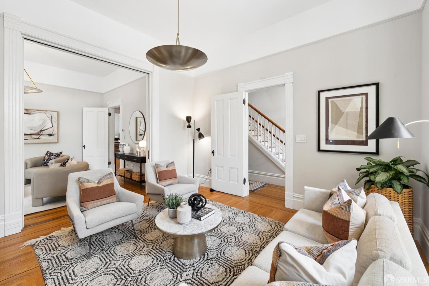 Photo #9: 426125272 Listing: Photo #9