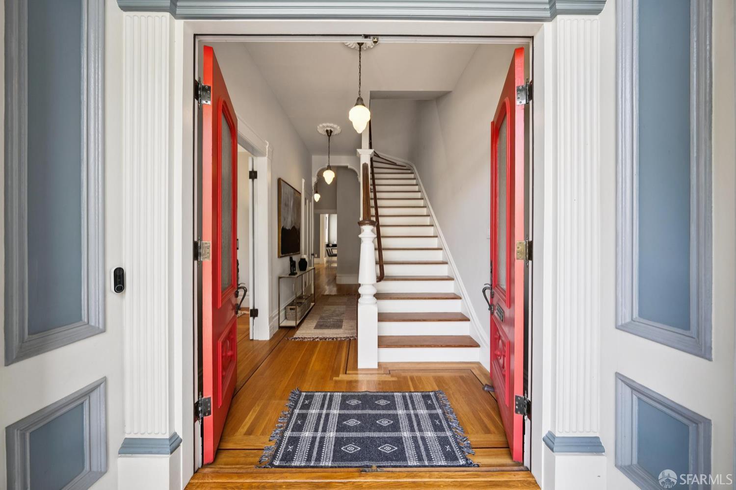 Photo #3: 426125272 Listing: Photo #3