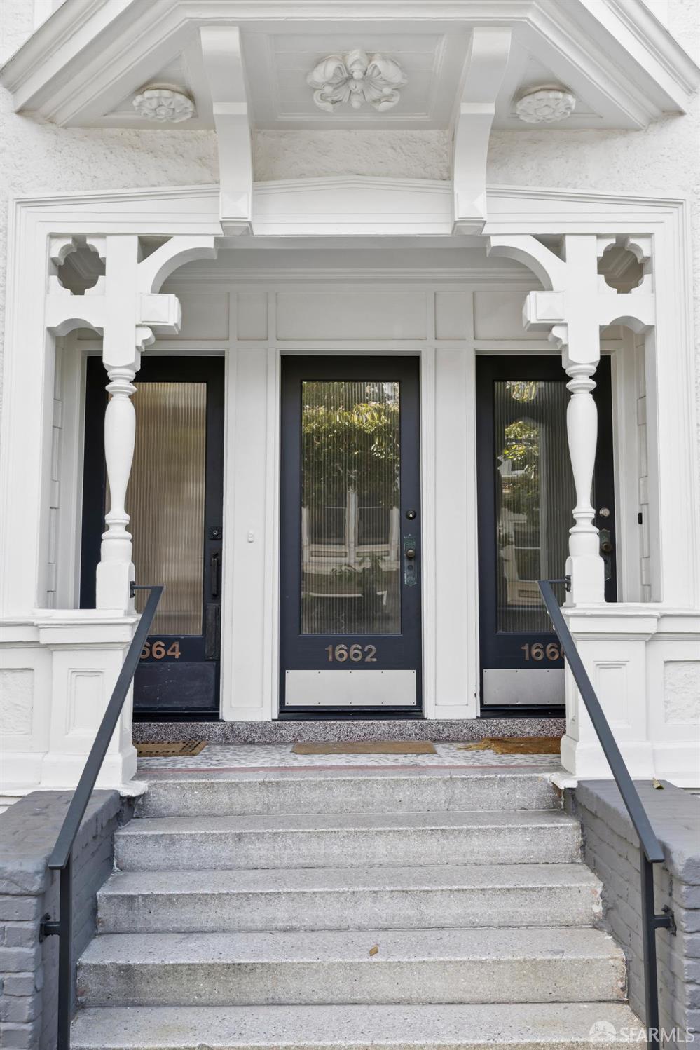 Photo #3: 426118970 Listing: Photo #3