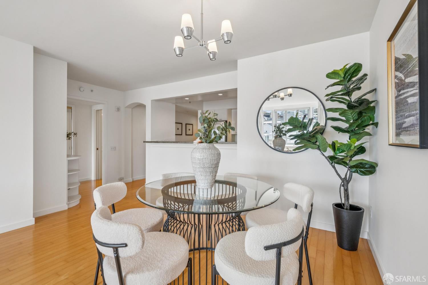 Photo #13: 426122187 Listing: Photo #13