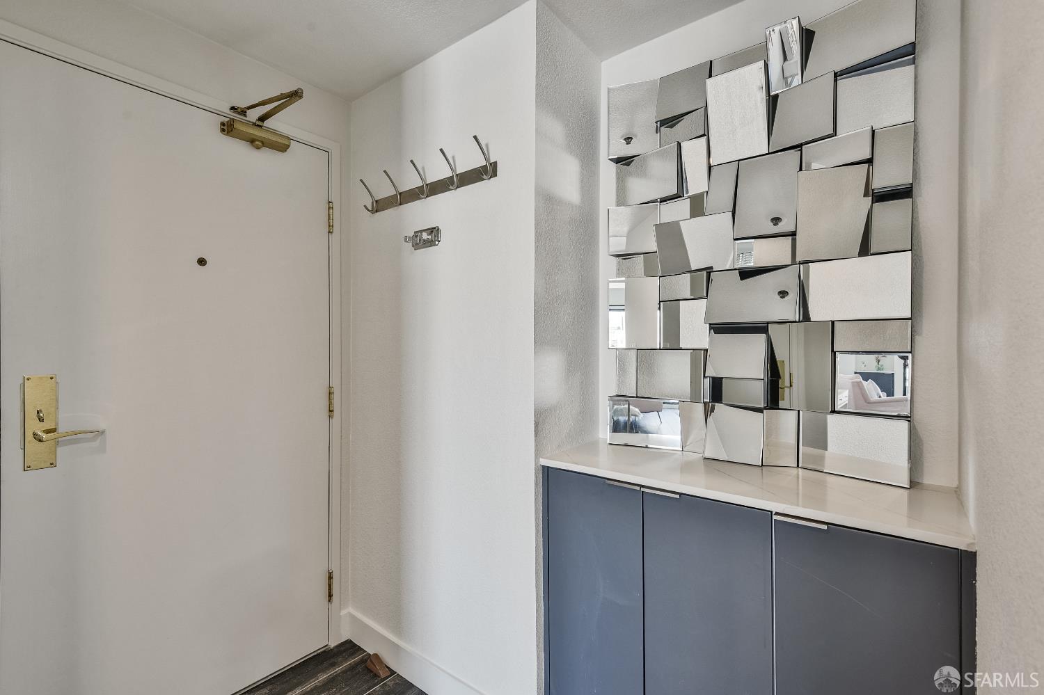 Photo #9: 426125402 Listing: Photo #9