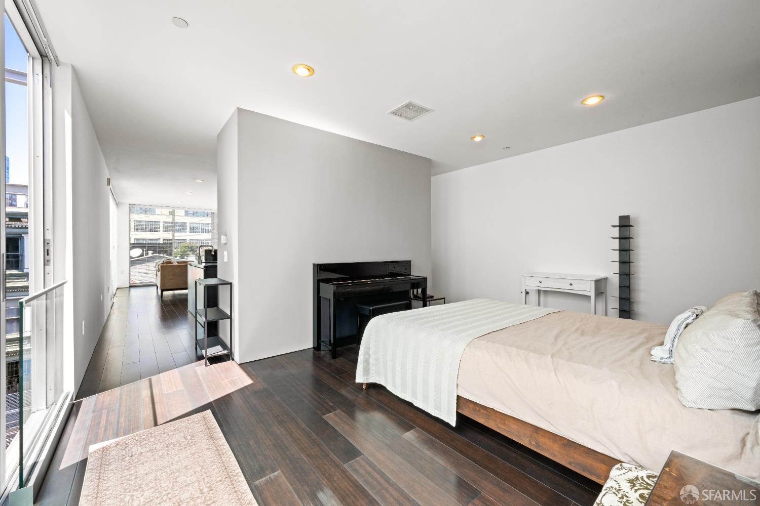 Photo #14: 426125027 Listing: Photo #14