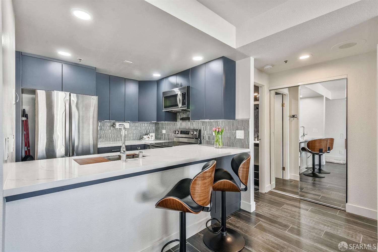 Photo #10: 426125402 Listing: Photo #10