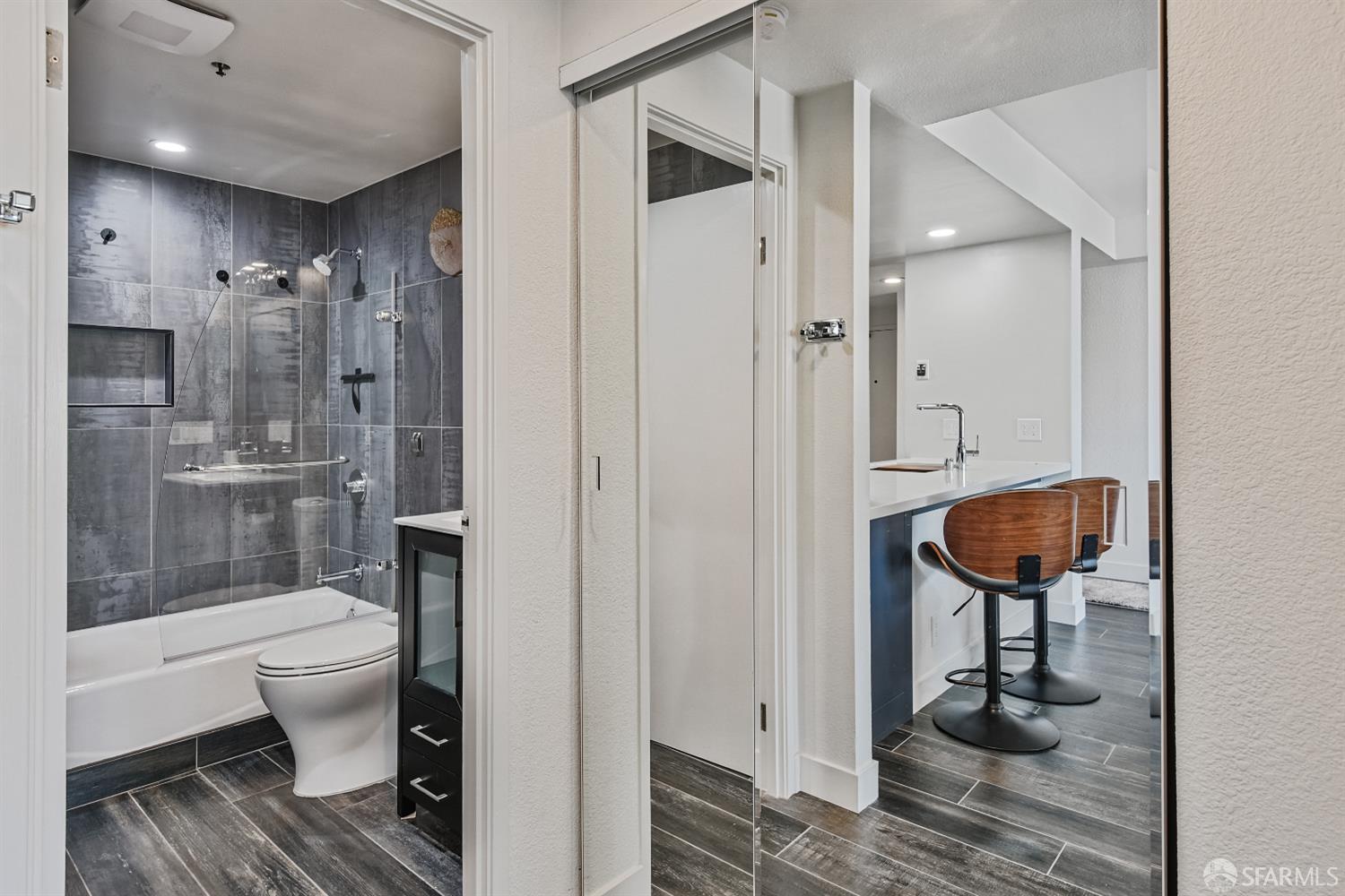 Photo #13: 426125402 Listing: Photo #13