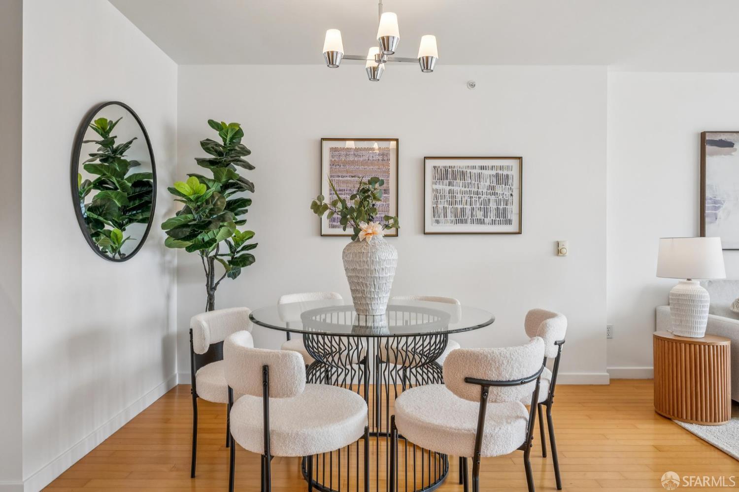 Photo #12: 426122187 Listing: Photo #12