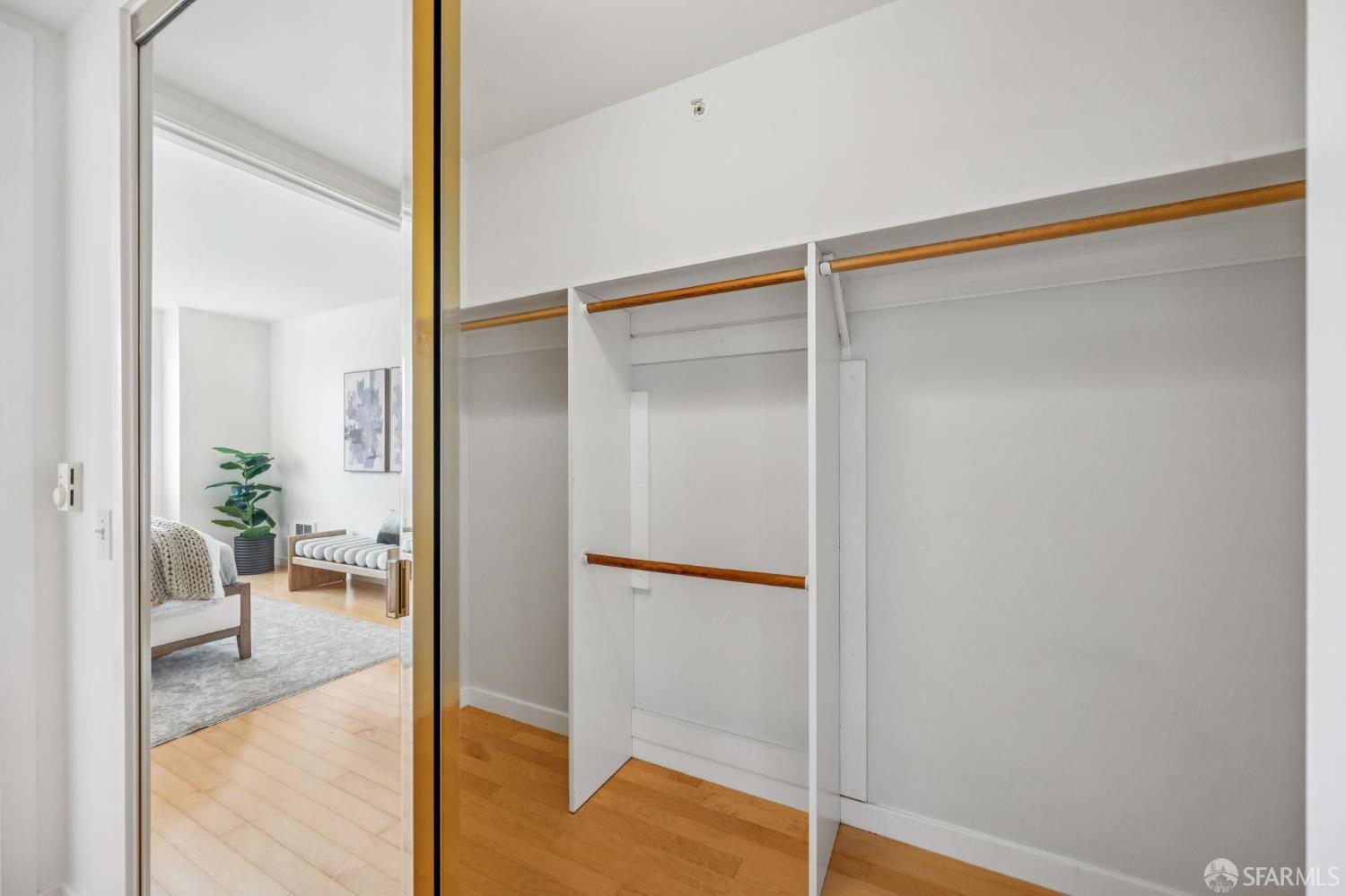 Photo #27: 426122187 Listing: Photo #27