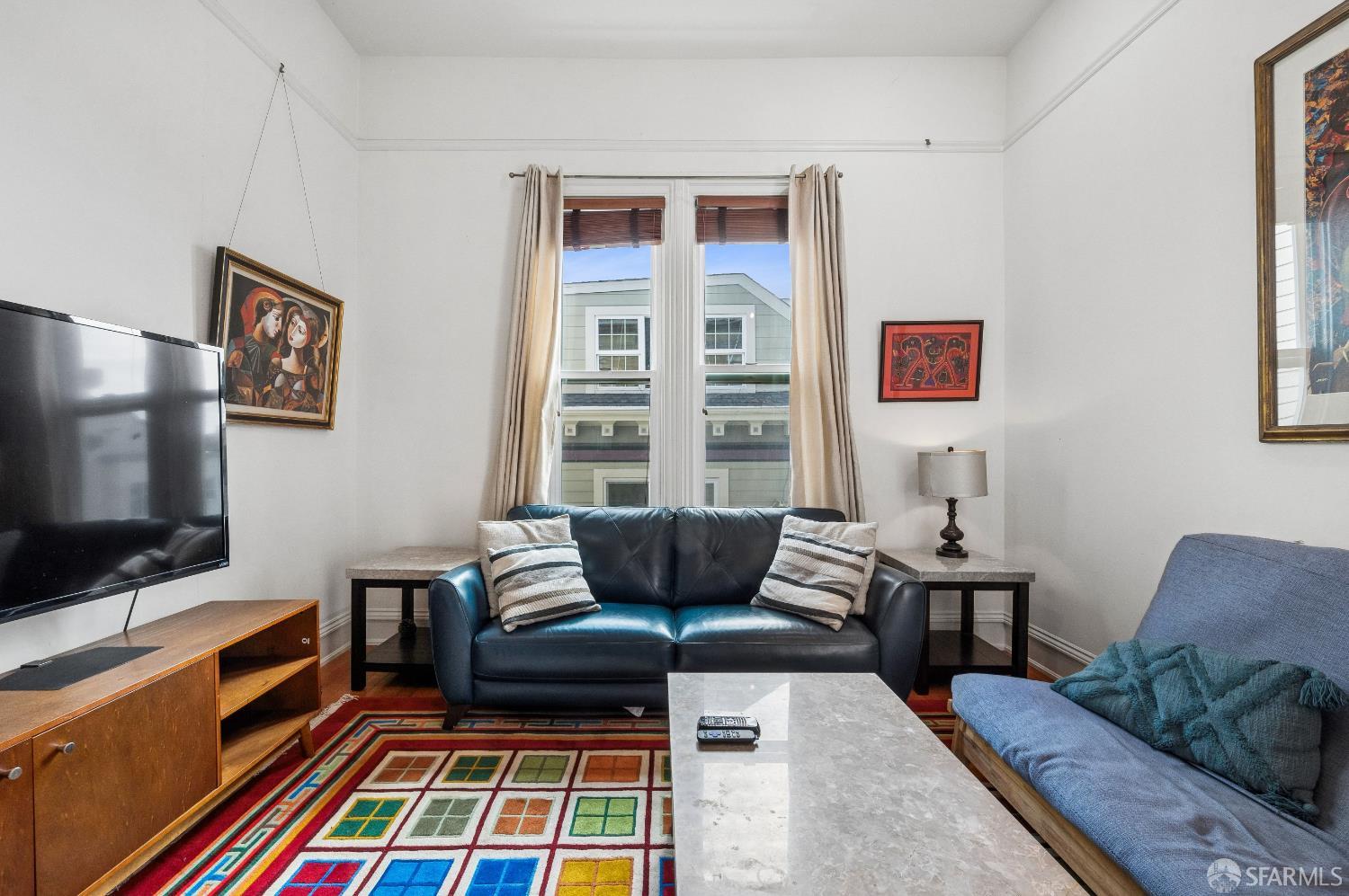 Photo #5: 426125487 Listing: Photo #5