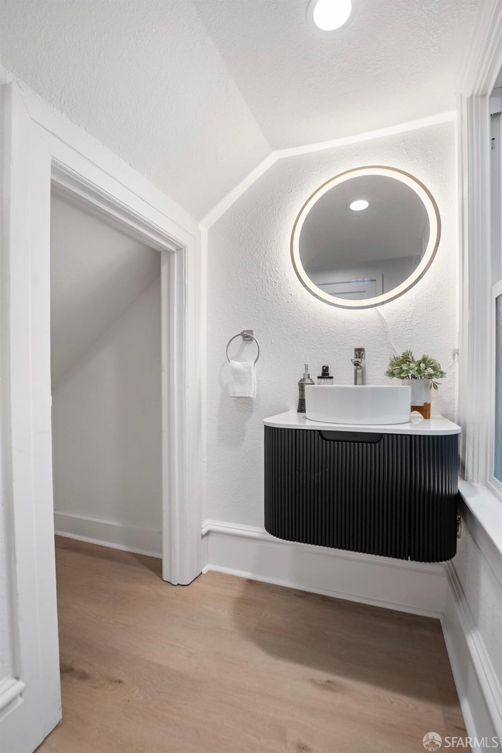 Photo #37: 426125613 Listing: Photo #37