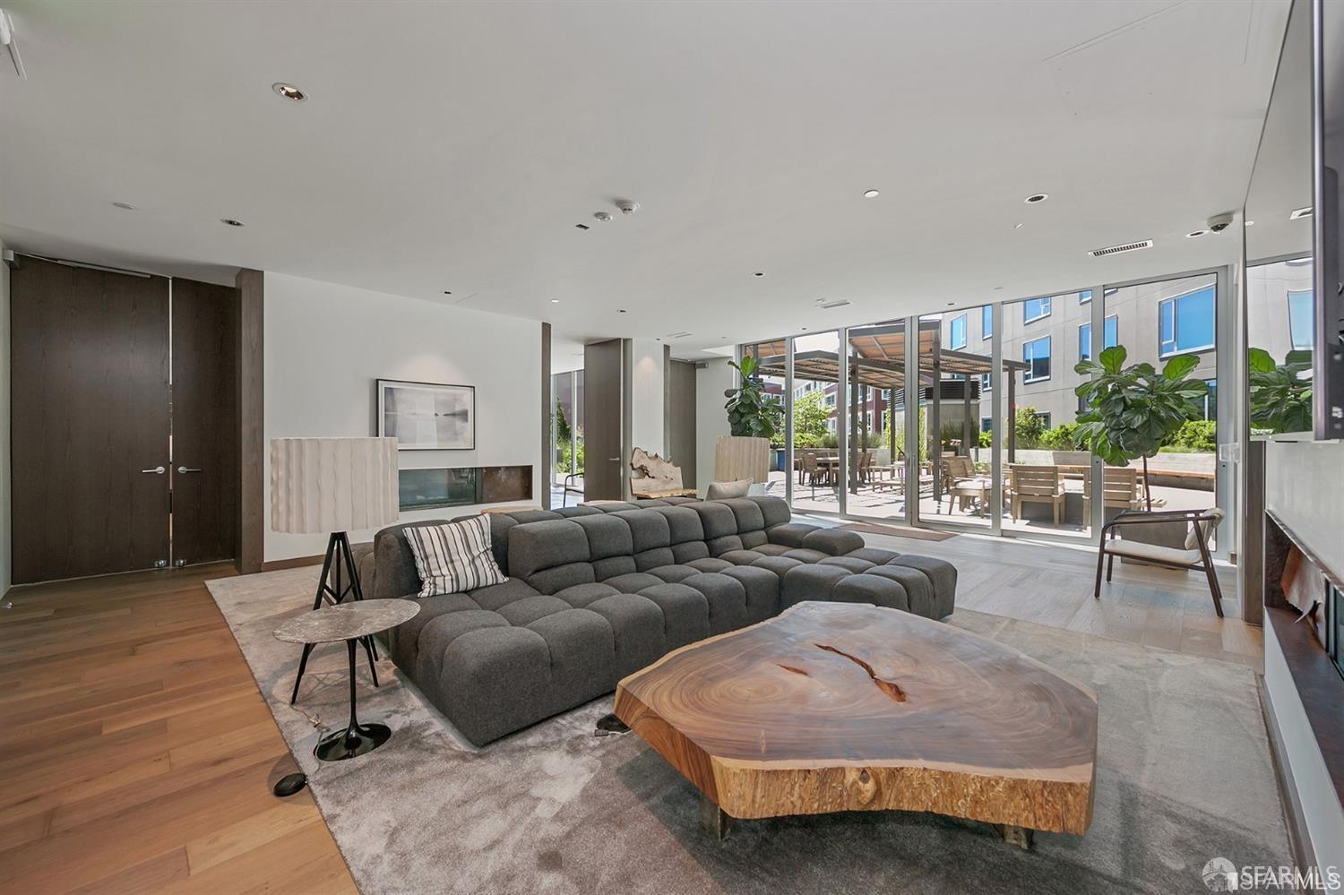 Photo #37: 426125689 Listing: Photo #37