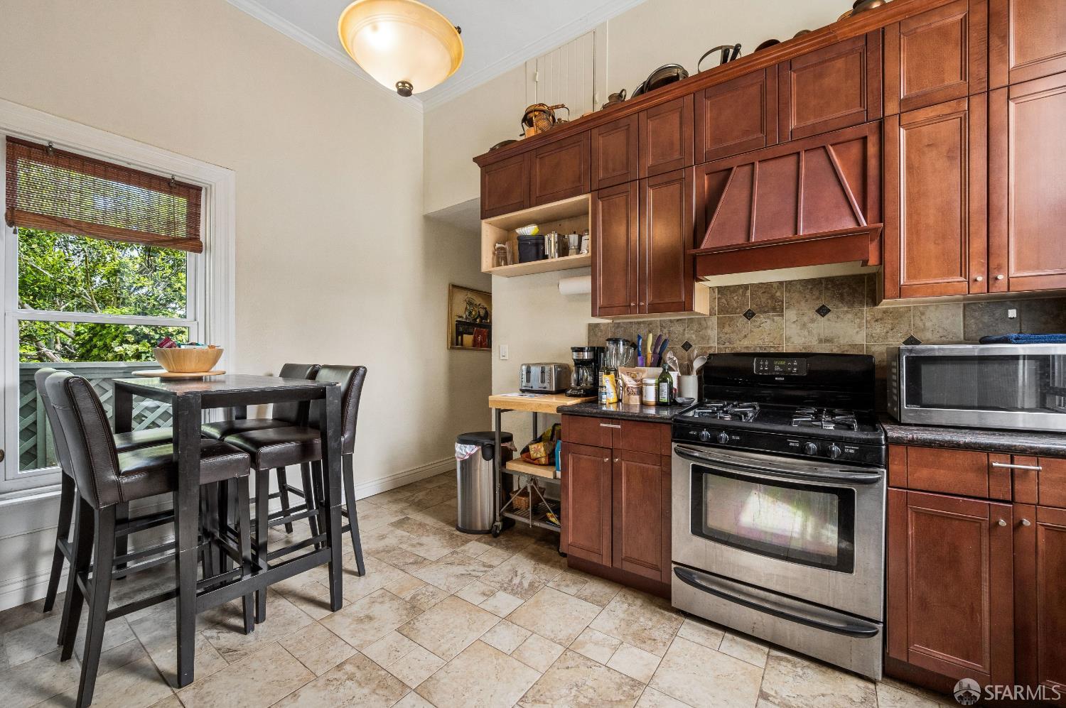 Photo #10: 426125487 Listing: Photo #10