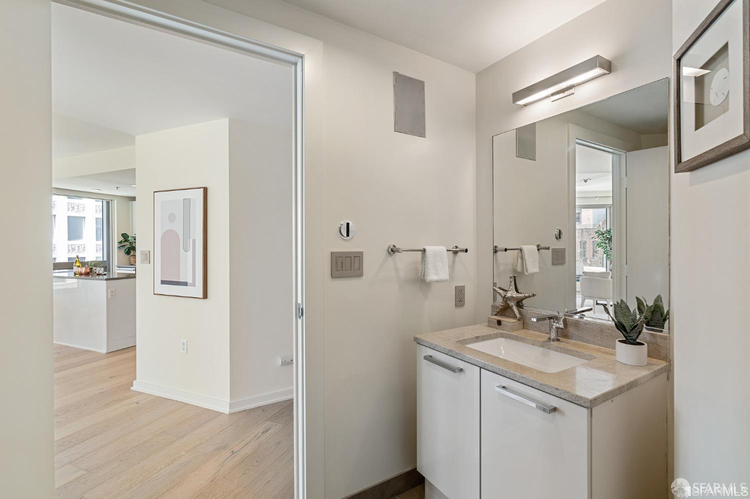 Photo #32: 426125694 Listing: Photo #32