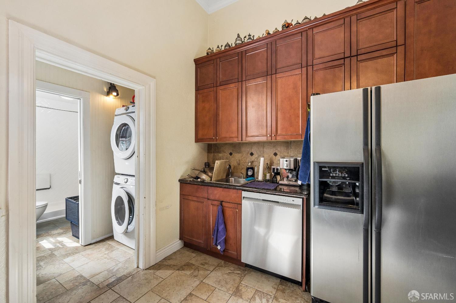 Photo #12: 426125487 Listing: Photo #12