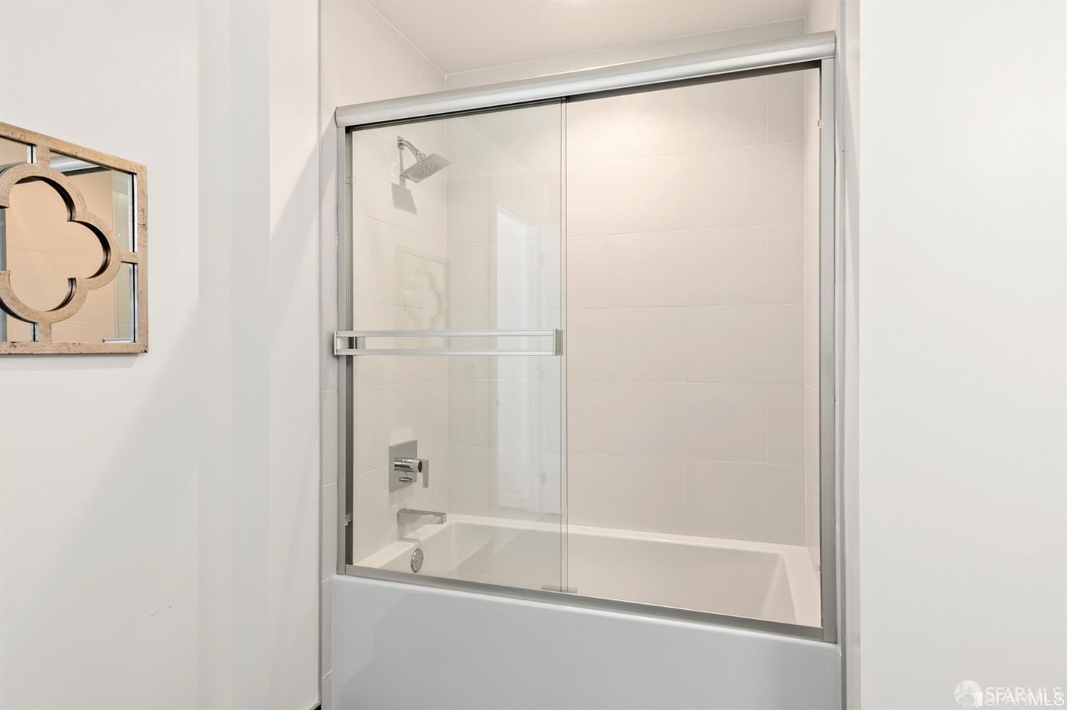 Photo #23: 426125689 Listing: Photo #23