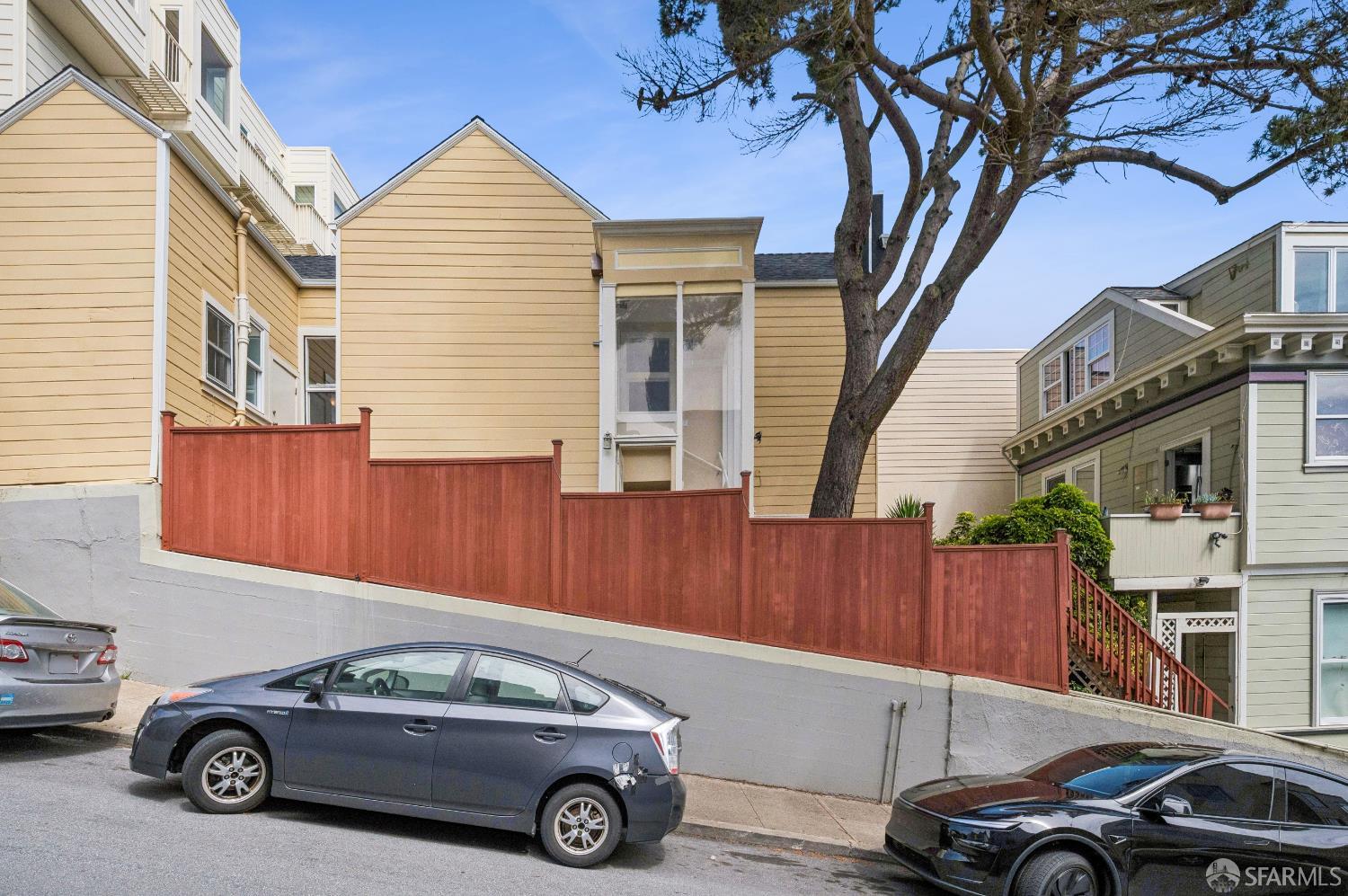 Photo #2: 426125487 Listing: Photo #2