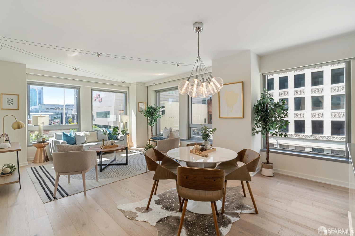 Photo #1: 426125694 Listing: Photo #1