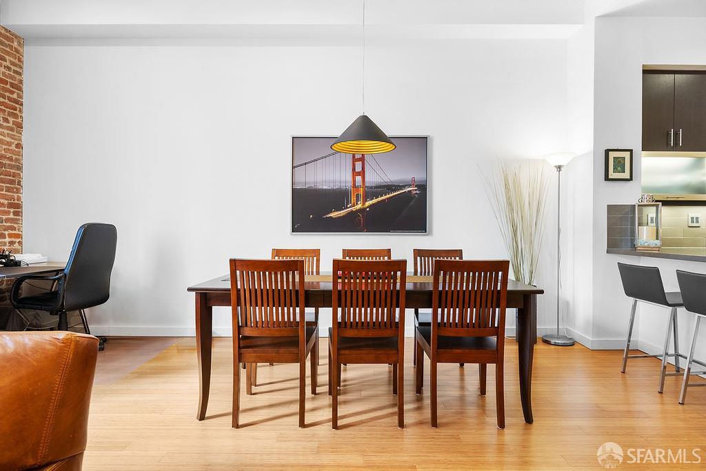 Photo #5: 426123175 Listing: Photo #5