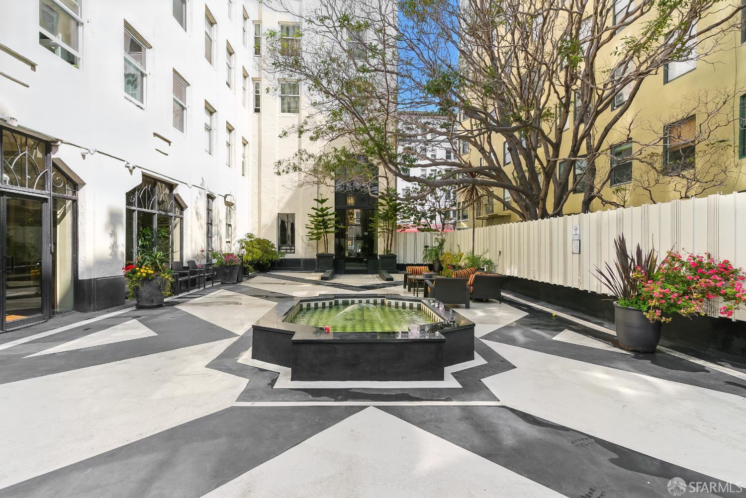 Photo #25: 426125881 Listing: Photo #25