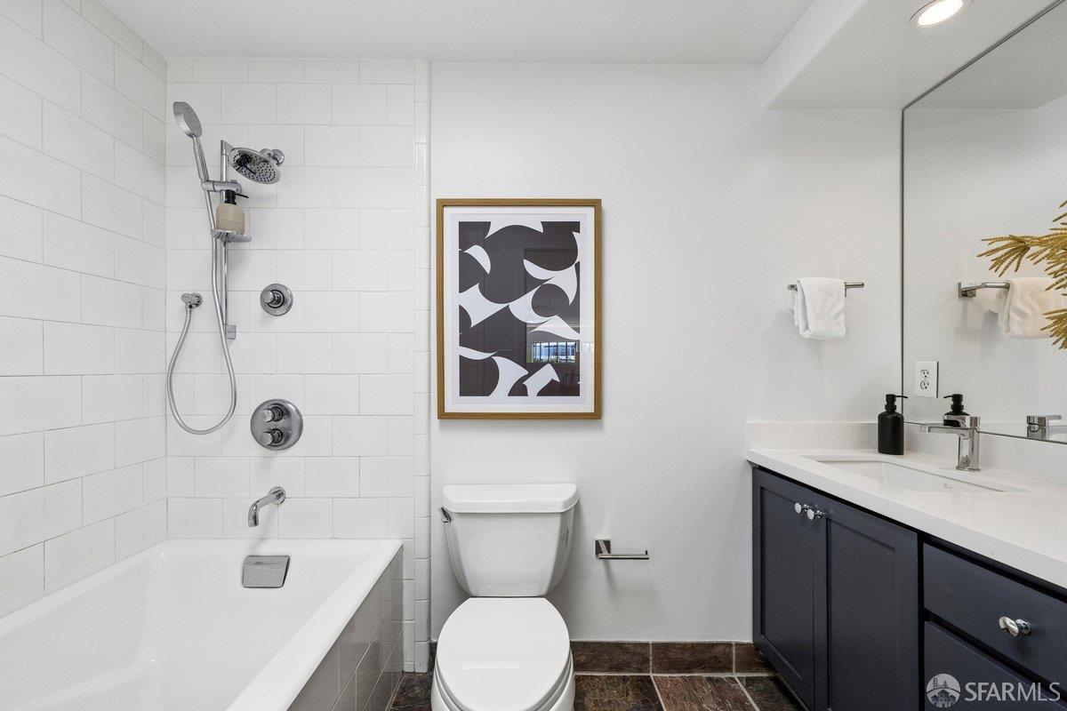 Photo #22: 426118296 Listing: Photo #22