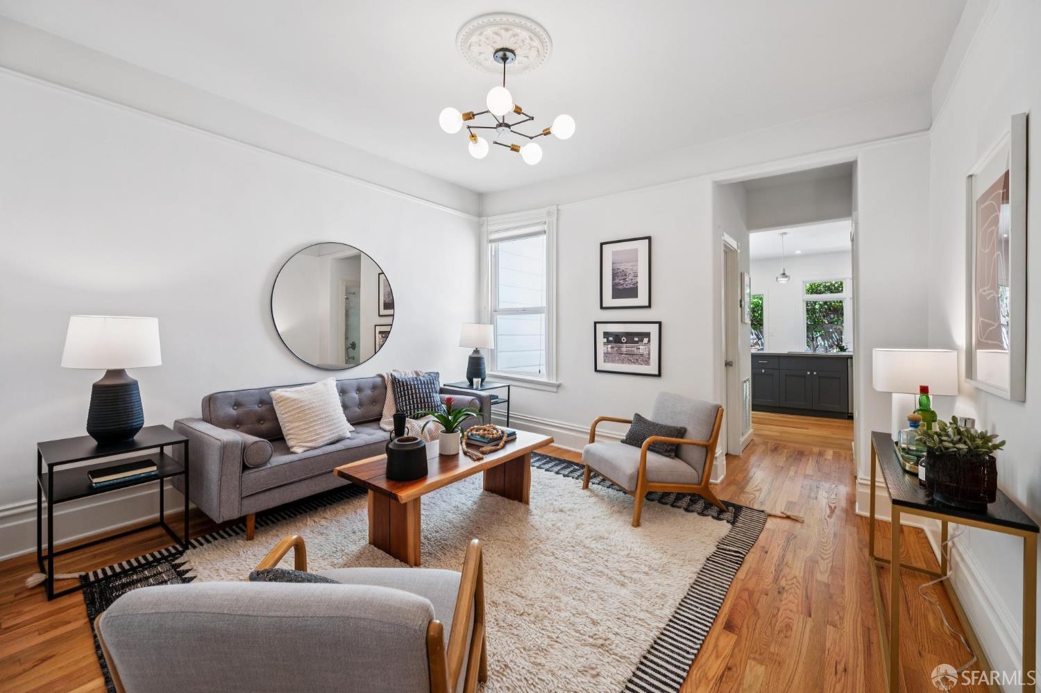 Photo #1: 426124143 Listing: Photo #1